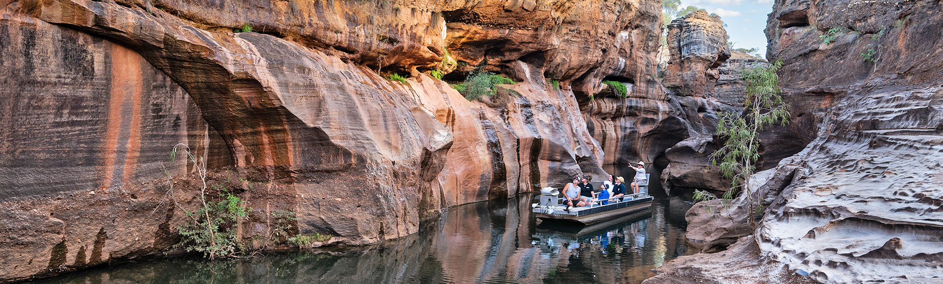 STAY 4 NIGHTS - GORGE TOUR IS FREE